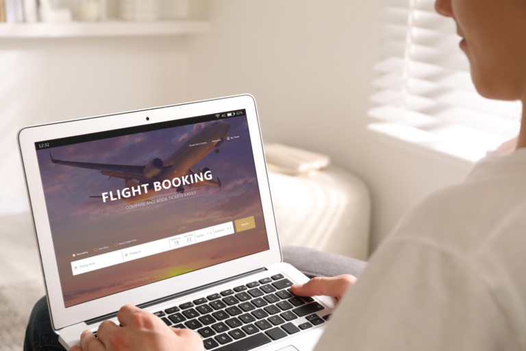 How Airbedder Helps You Find the Best Flight Ticket Deals in Seconds
