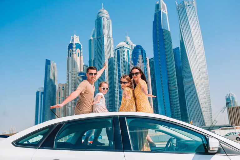 Top 10 Things to Do in Dubai for First-Time Travellers & Simple Flying Tips